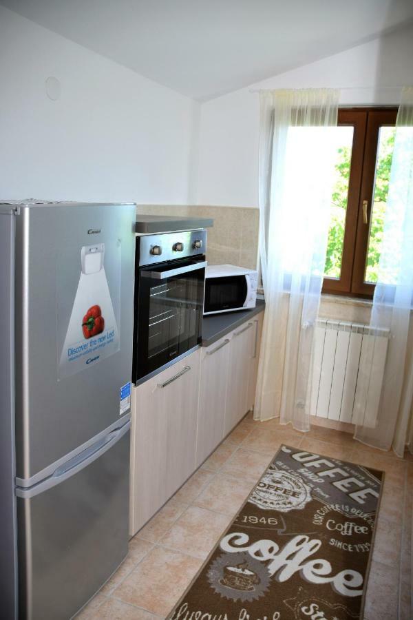 Villa Krasa Sea View Apartmants With Pool Ližnjan Exteriör bild